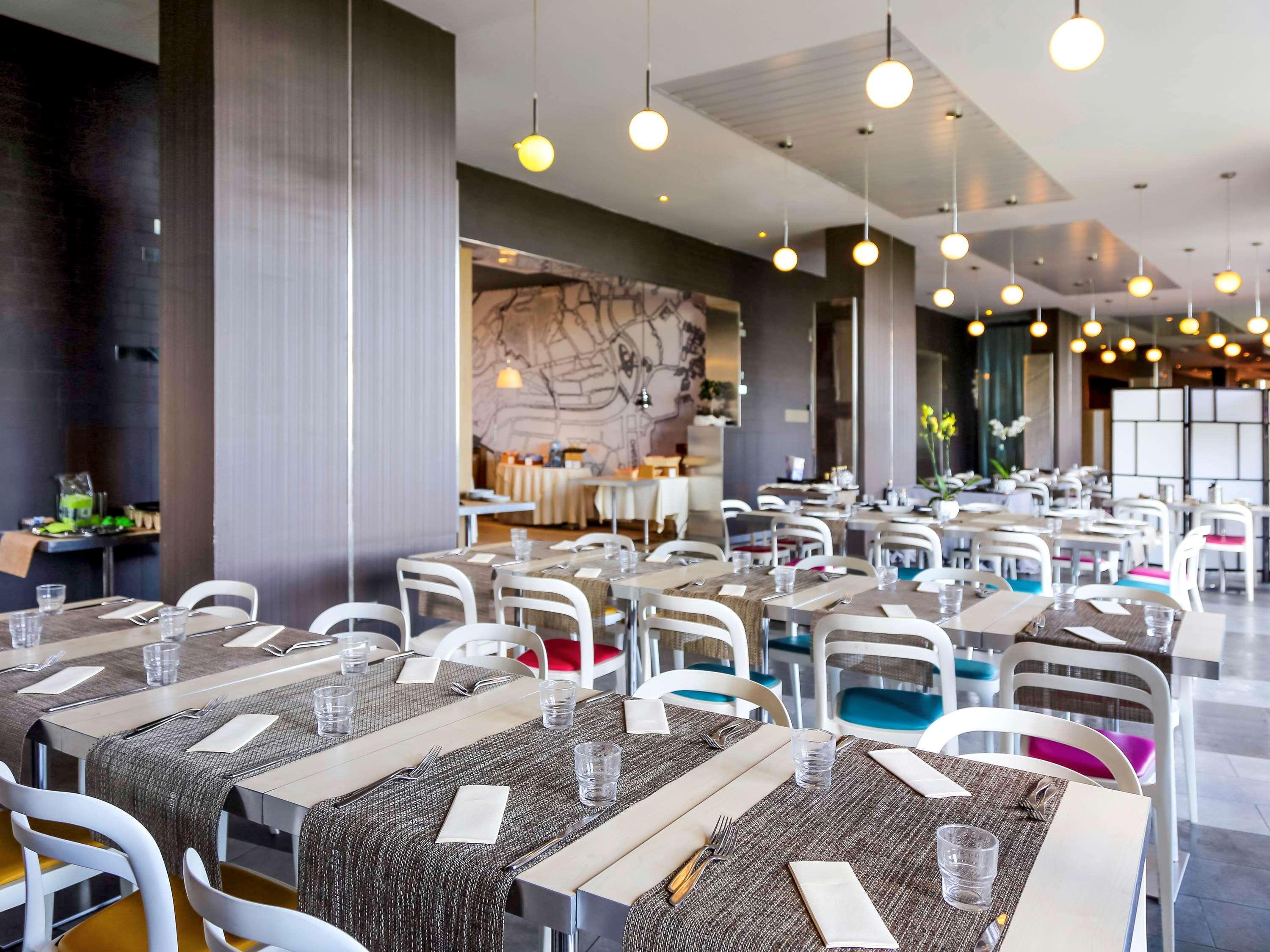 Ibis Styles Roma Eur Hotel Bagian luar foto