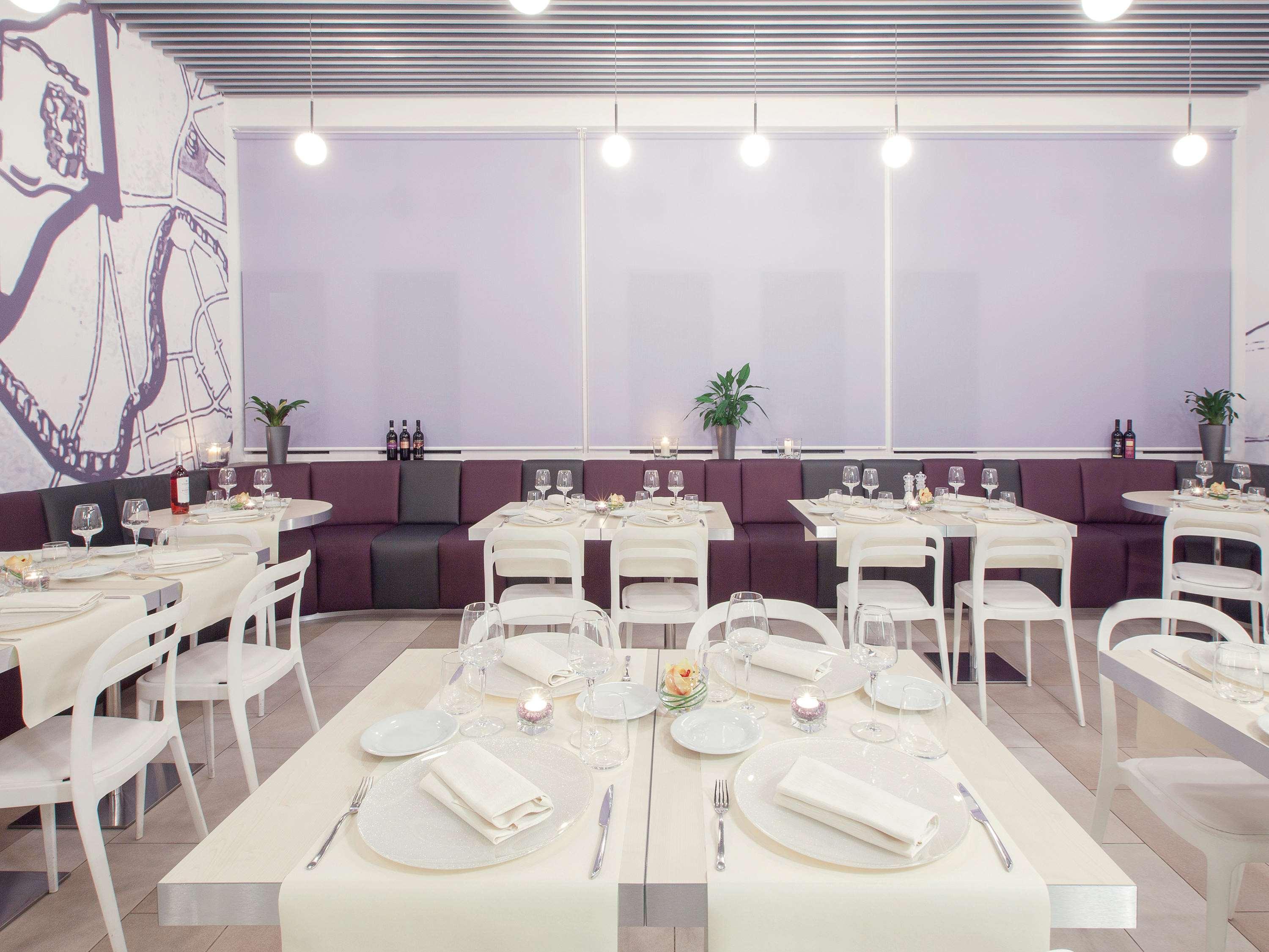 Ibis Styles Roma Eur Hotel Bagian luar foto