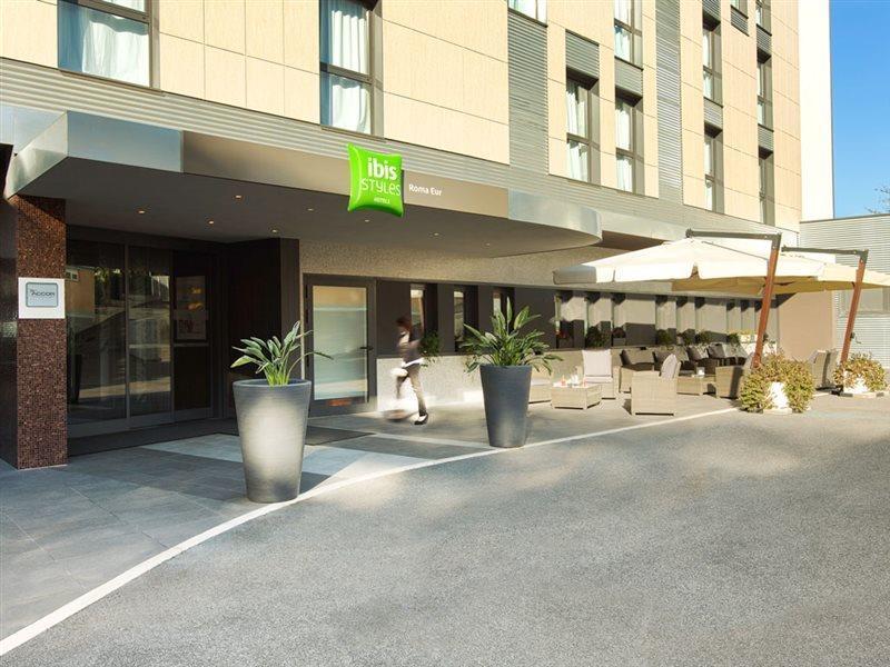 Ibis Styles Roma Eur Hotel Bagian luar foto