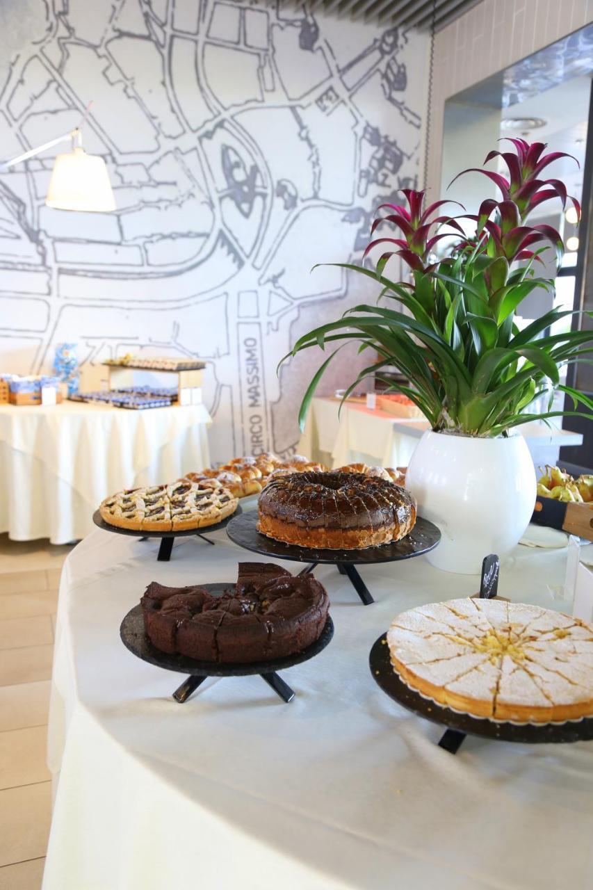Ibis Styles Roma Eur Hotel Bagian luar foto
